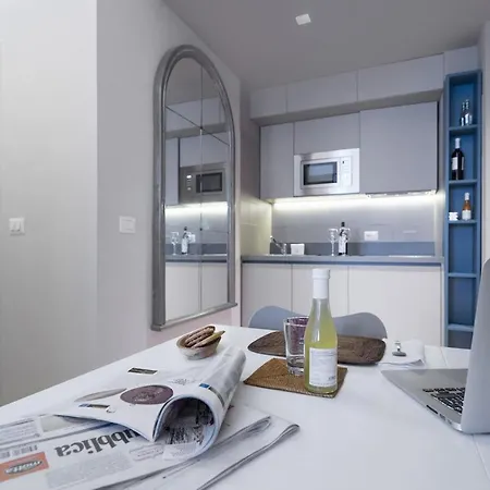Contempora - Elvezia 8 - E14 Apartman Milánó