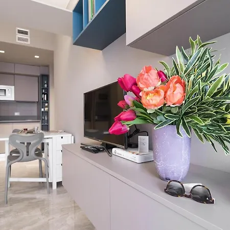 Apartament Contempora - Elvezia Park - Overlooking The Park - E14